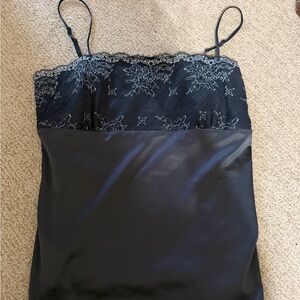 Y2K Black Lace-Trim tank camisole
